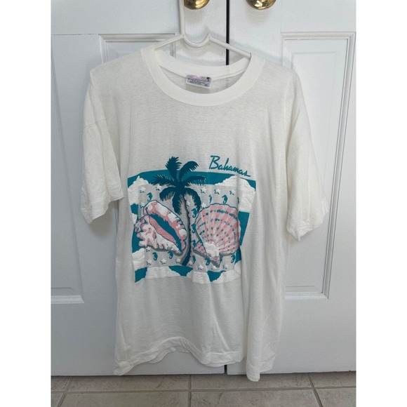 Vintage 90s Bahamas Graphics Logo XL‎ T-shirt Men White Single Stitch Beachy VTG - Picture 1 of 4